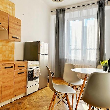 Nice Room In City Centre Krasków Dış mekan fotoğraf