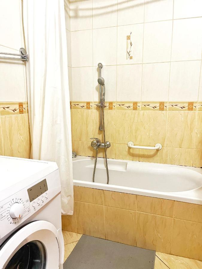Nice Room In City Centre Krasków Dış mekan fotoğraf